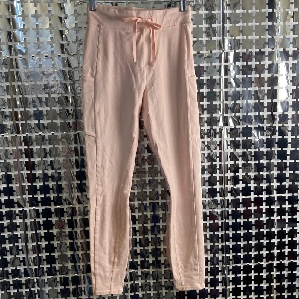 ALO Yoga Pink Drawstring Leggings with Side Pockets